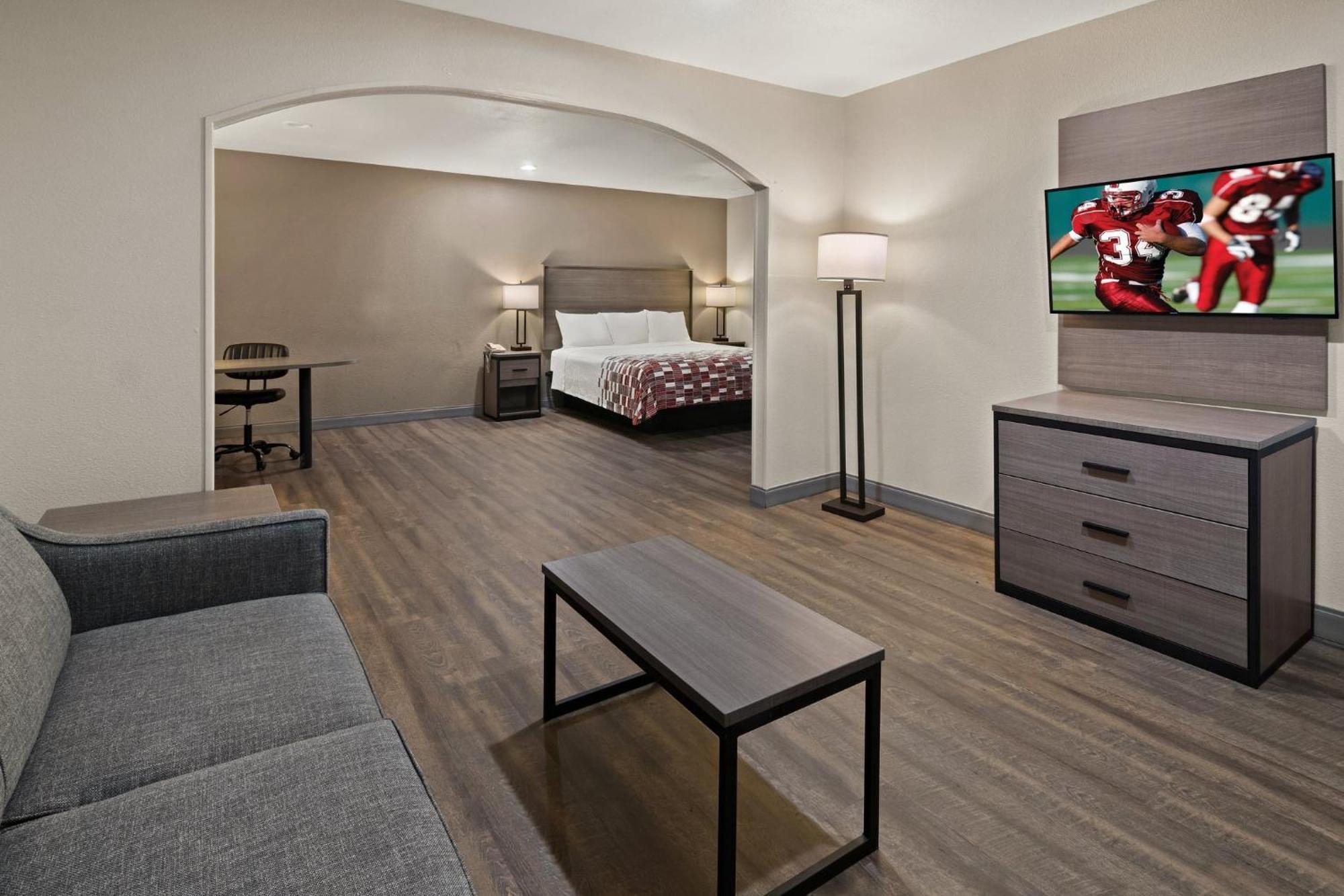 Irving Inn & Suites At Dfw Airport Ngoại thất bức ảnh