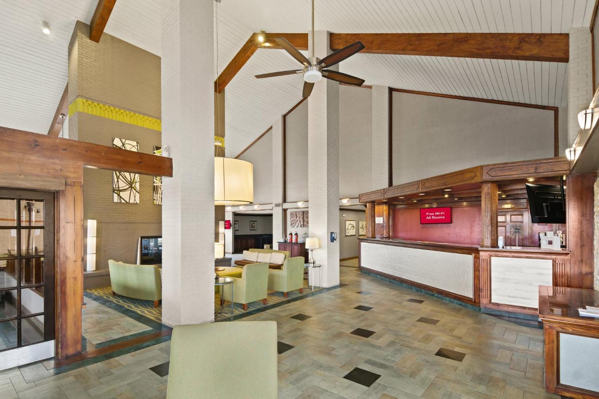 Irving Inn & Suites At Dfw Airport Ngoại thất bức ảnh