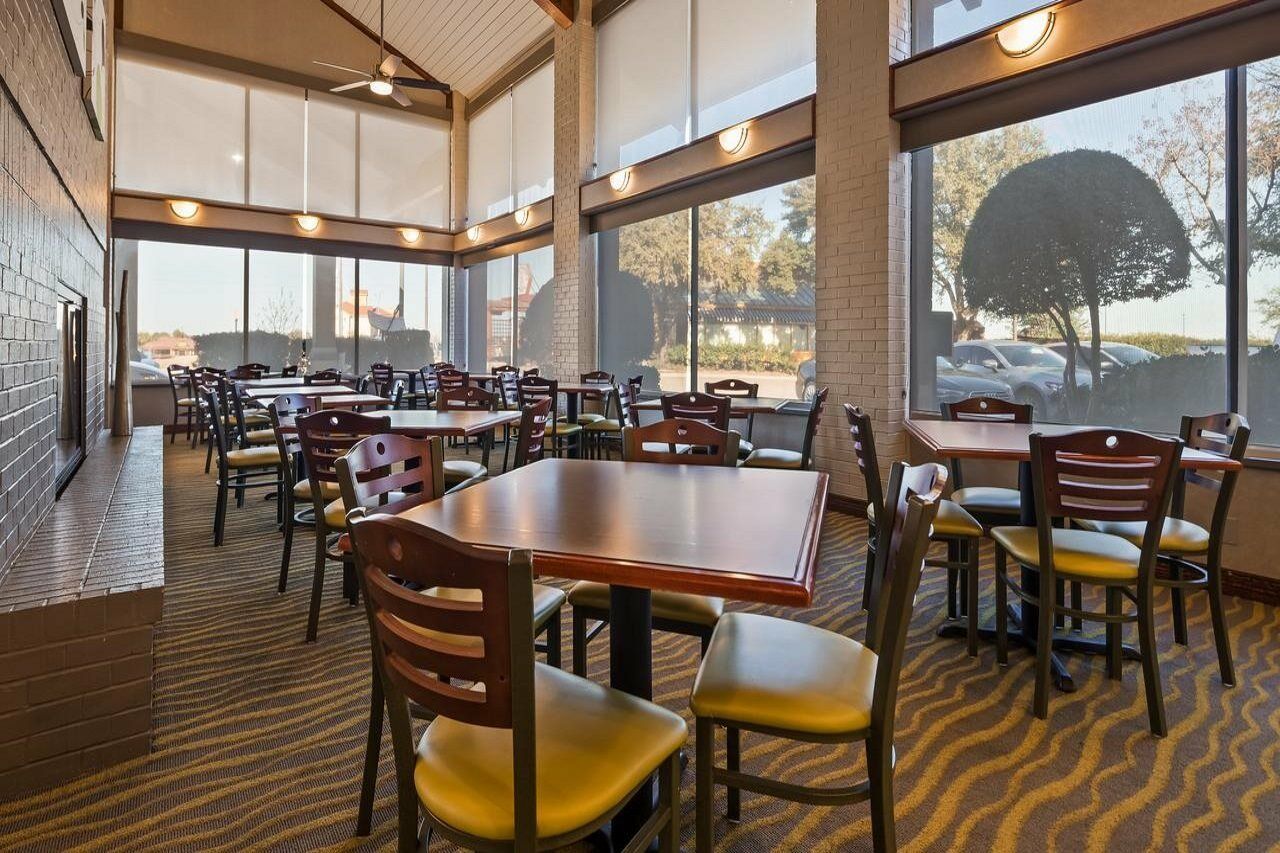 Irving Inn & Suites At Dfw Airport Ngoại thất bức ảnh